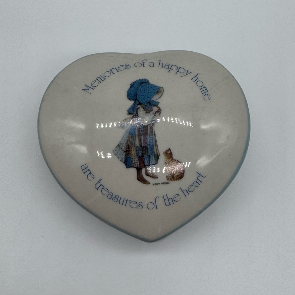 Vintage Holly Hobbie Heart Trinket Box Gretchen Stoneware Japan Cottage
